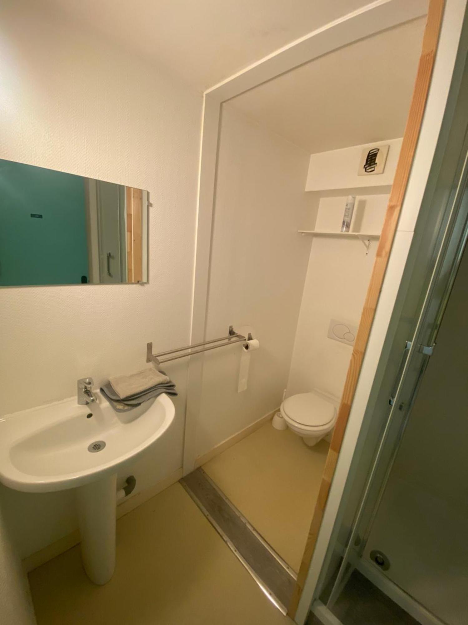 Appartement Ou Chambre Centre Cherbourg الغرفة الصورة